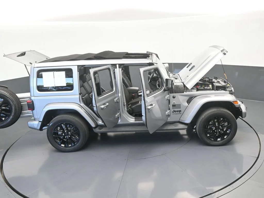 Used 2021 Billet Silver Metallic Clearcoat Jeep Unlimited Sahara High Altitude image 70