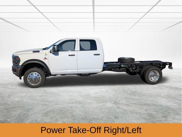 New 2026 Bright White Clearcoat RAM Tradesman image 3
