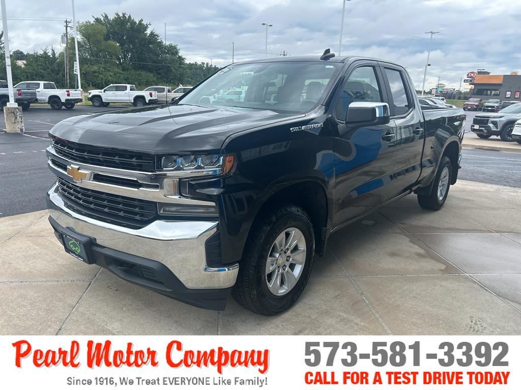 Certified Used 2019 BLACK Chevrolet LT image 7