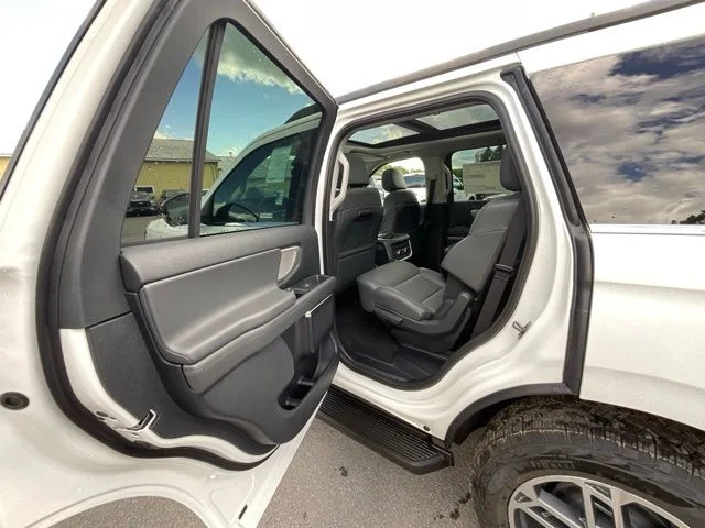 New 2026 Star White Metallic Tri-Coat Ford Active image 22