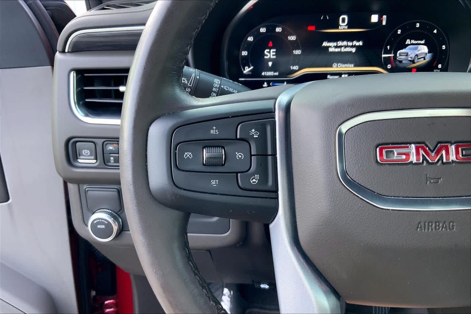 Used 2022 Cayenne Red Tintcoat GMC SLT image 21