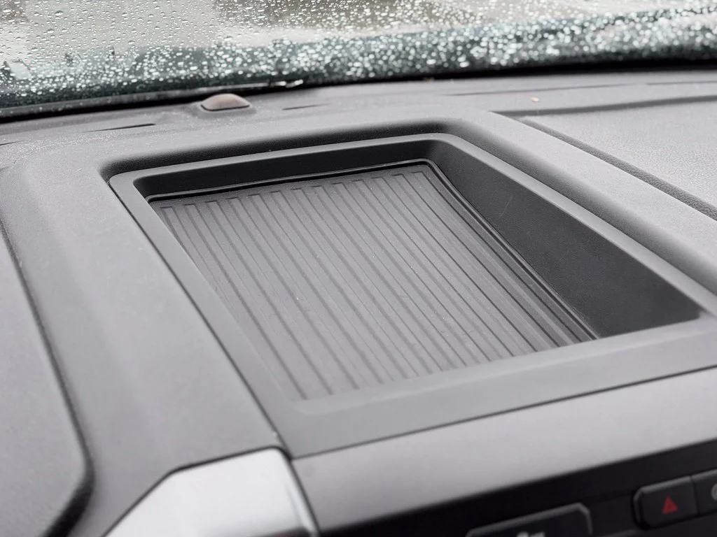 Used 2019 Gray Ford XLT image 9