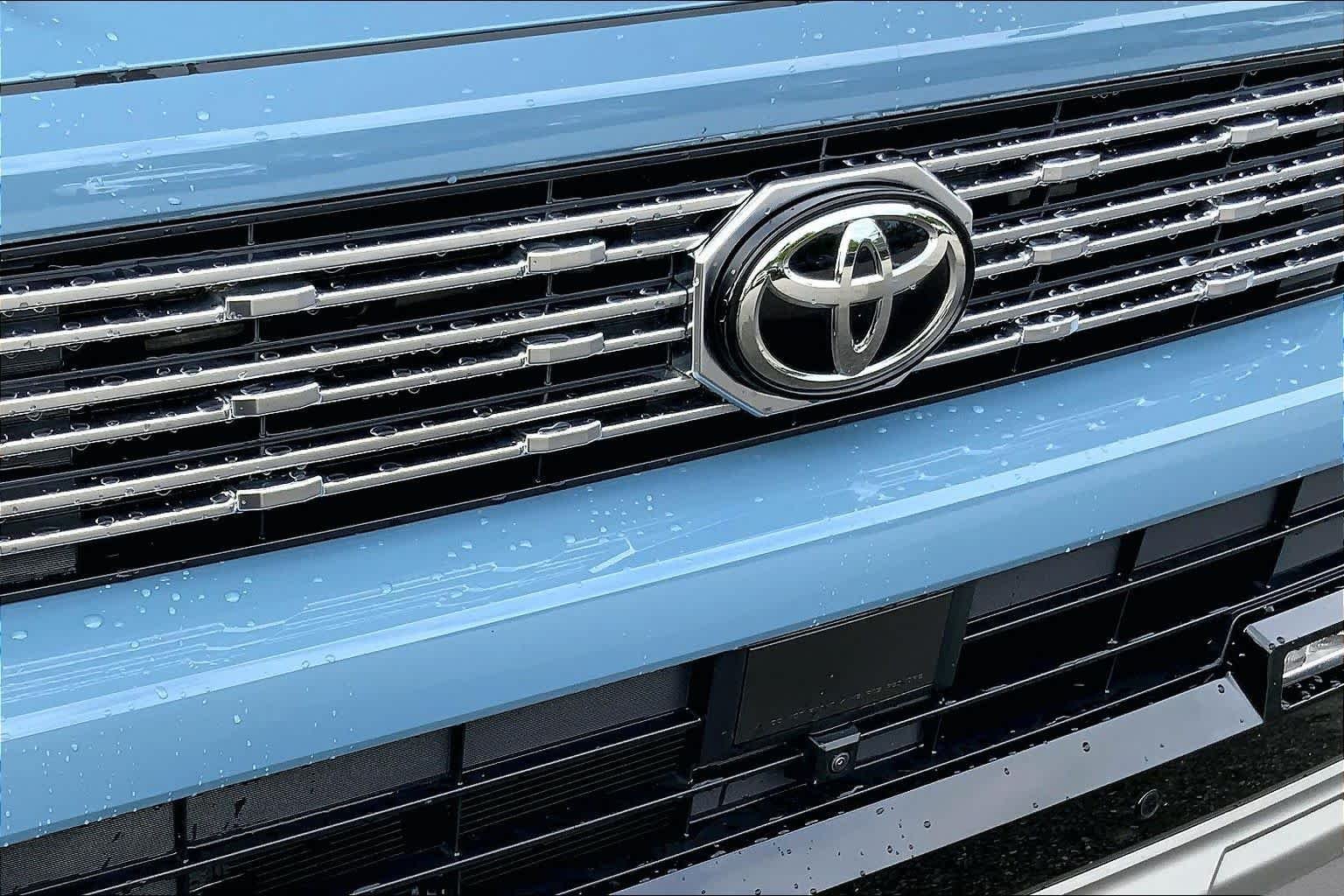 Used 2026 Heritage Blue Toyota Limited image 30