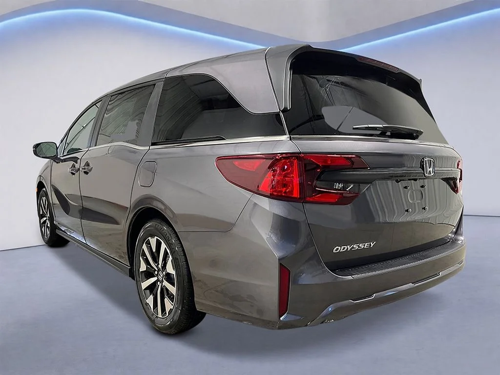 New 2026 Modern Steel Metallic Honda EX-L image 3