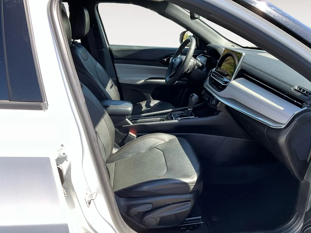 2023 Jeep Compass Limited - Photo 10