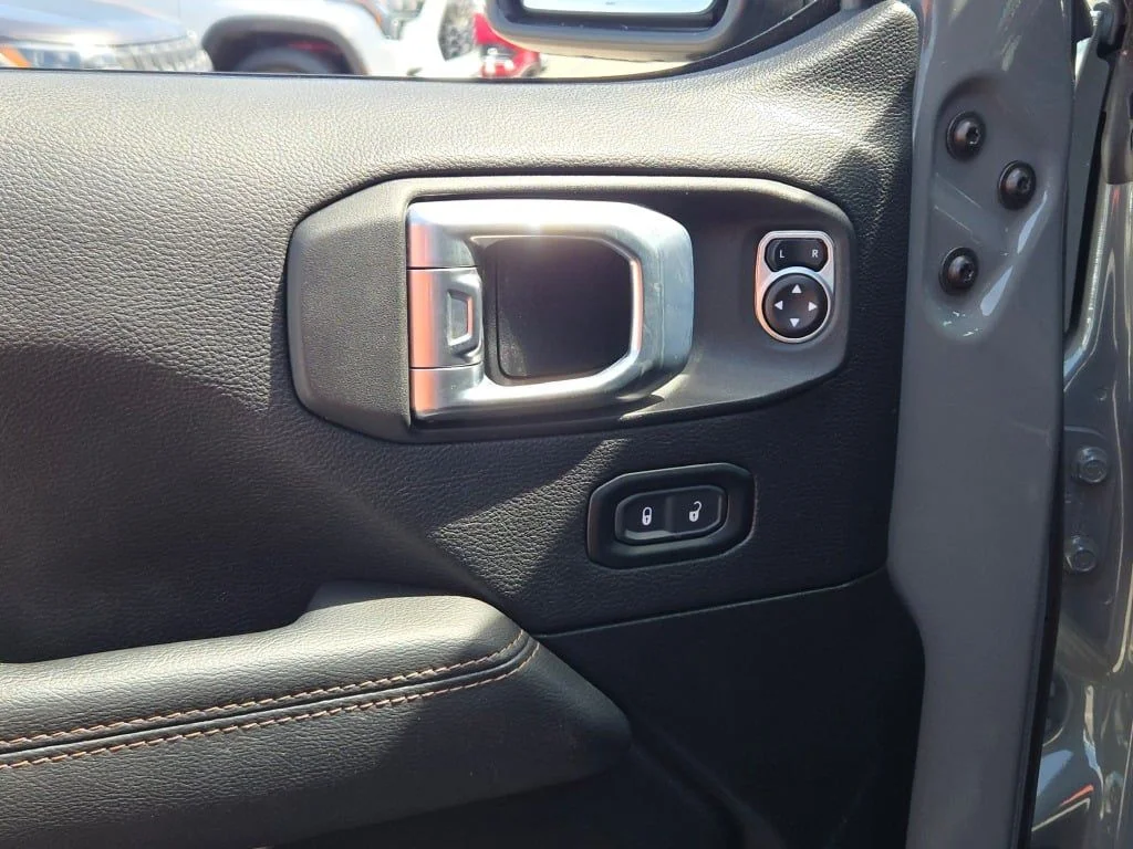 Used 2023 Gray Jeep Rubicon 392 image 22