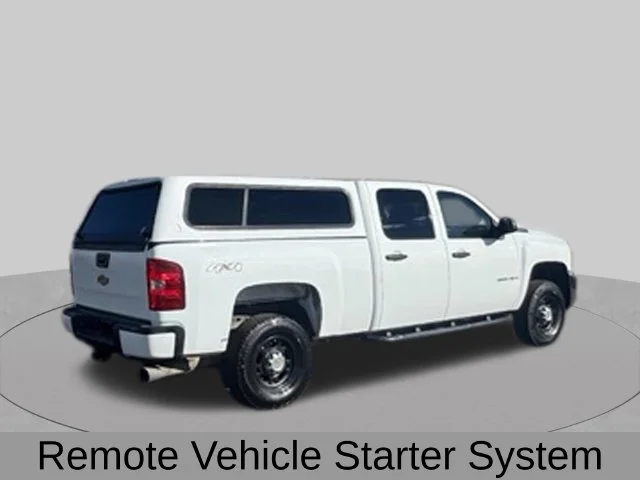 Used 2007 White Chevrolet LT image 7