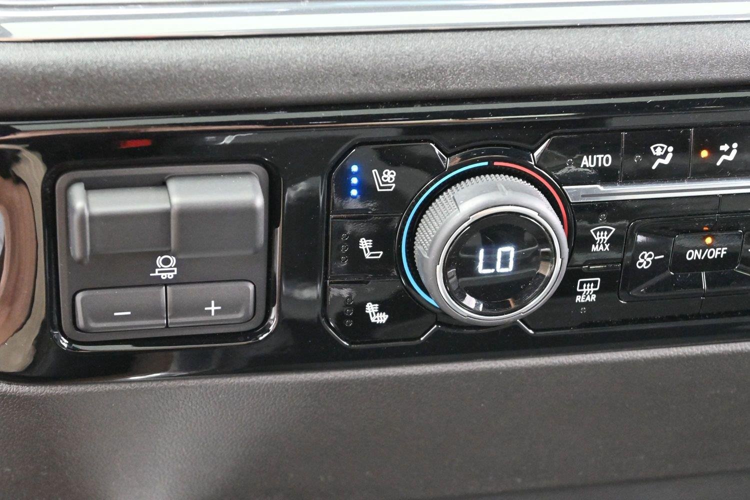 Used 2024 Sterling Gray Metallic Chevrolet High Country image 23