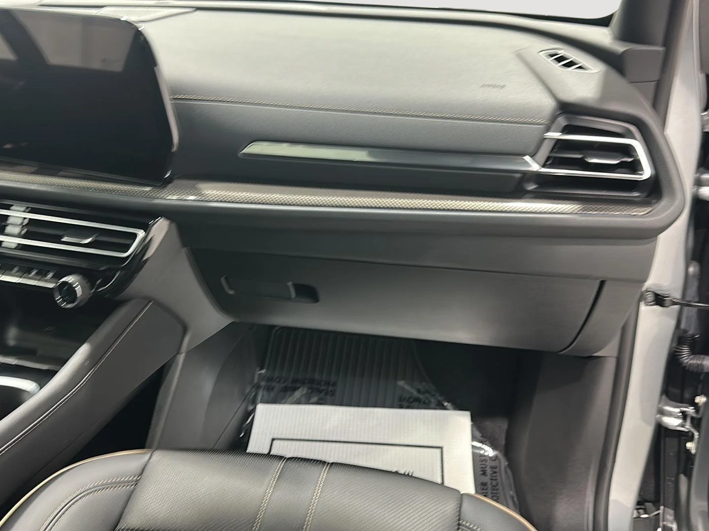 Used 2026 Sterling Gray Metallic Chevrolet High Country image 29