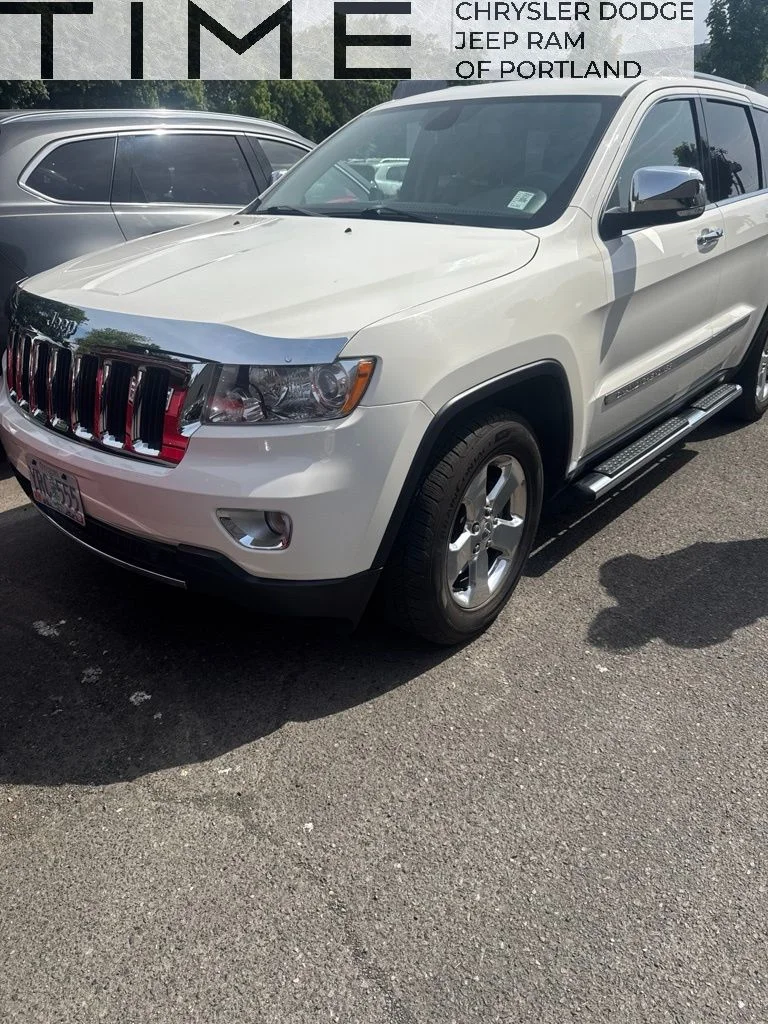 Used 2012 White Jeep Limited image 1