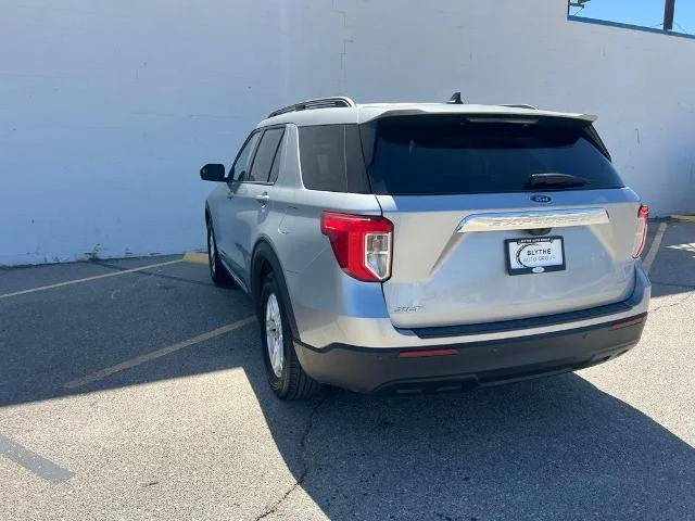 Used 2023 Iconic Silver Metallic Ford XLT image 40