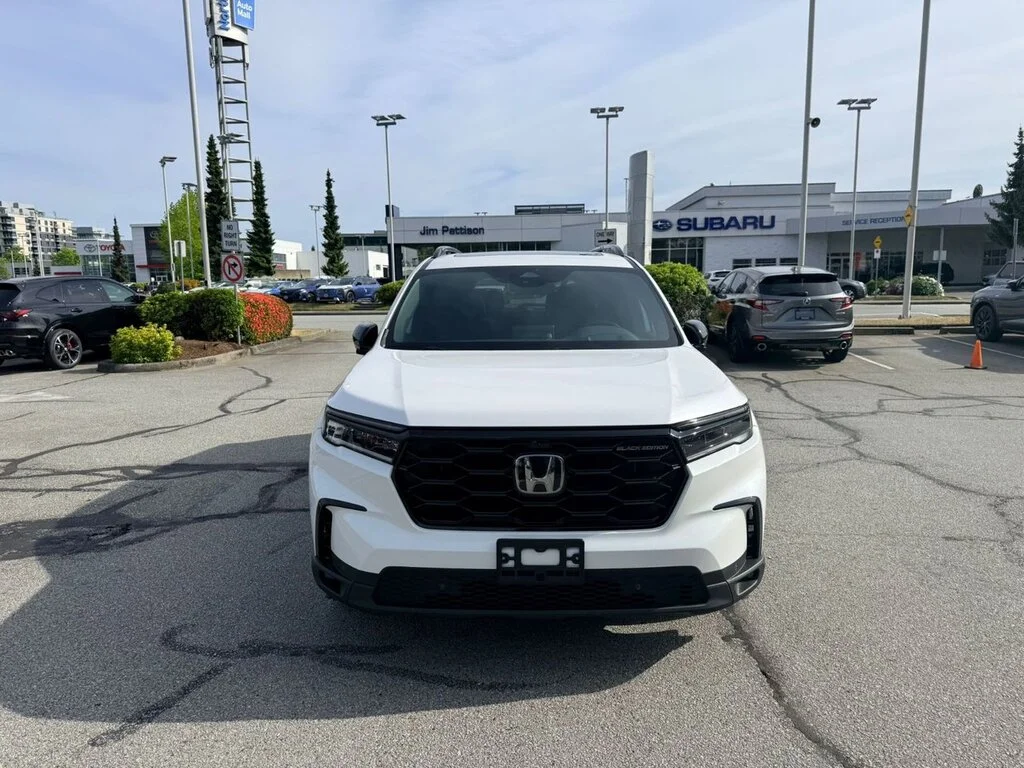 Certified Used 2024  Honda Black Edition AWD Certified Pre-Owned   One Owner image 2
