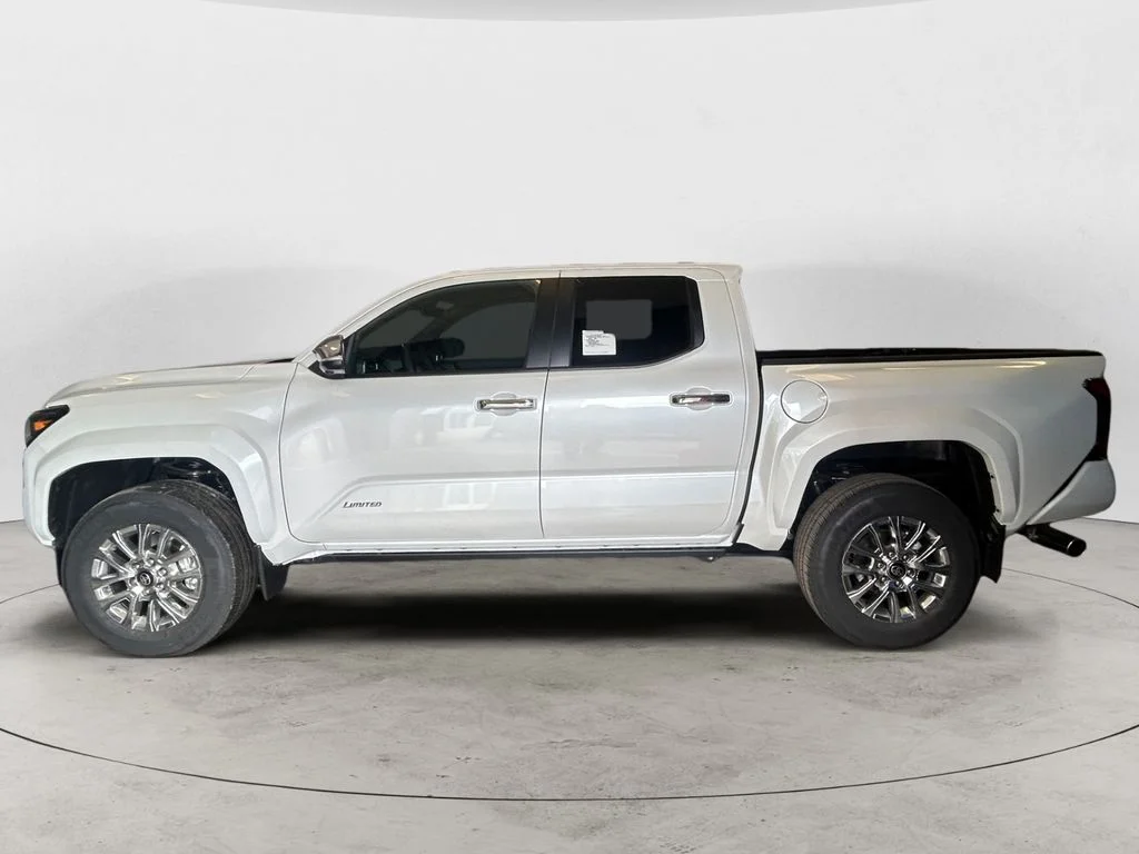 New 2026 Wind Chill Pearl Toyota Limited image 2