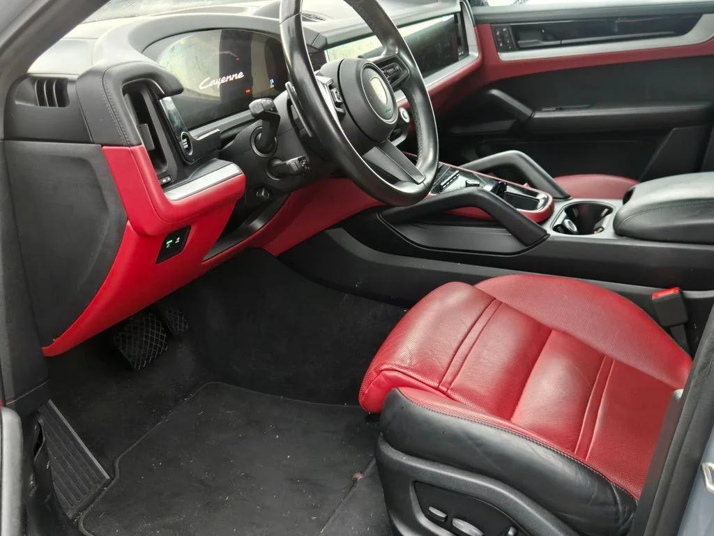 Used 2024 Black Porsche Base image 5