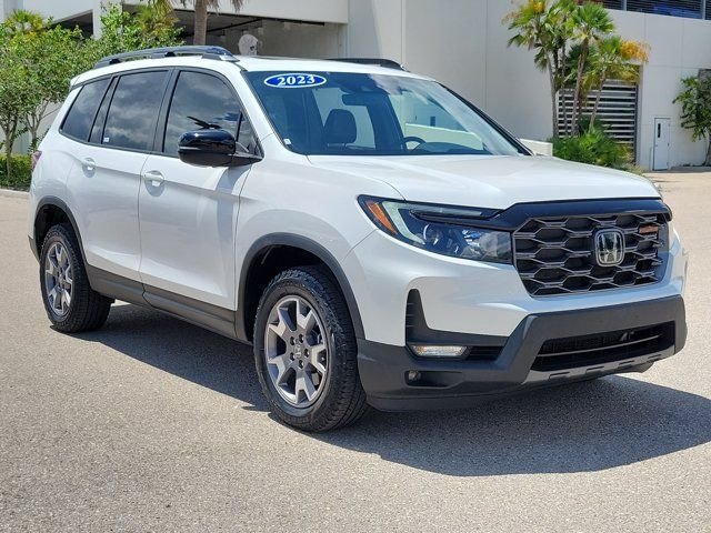 Used 2023 Platinum White Pearl Honda TrailSport image 34
