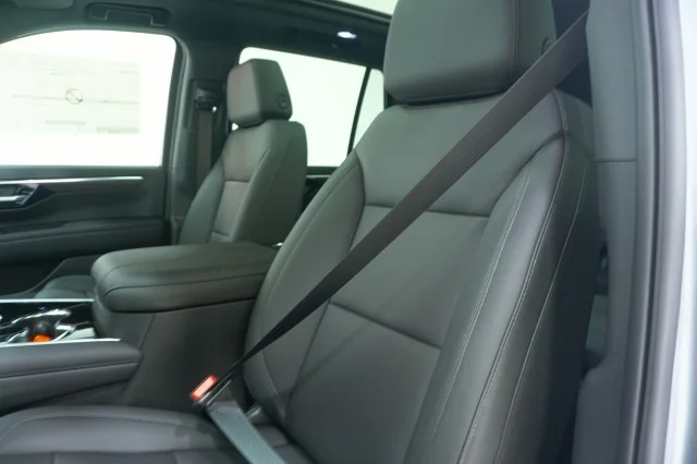 New 2026 Sterling Gray Metallic Chevrolet LT image 24