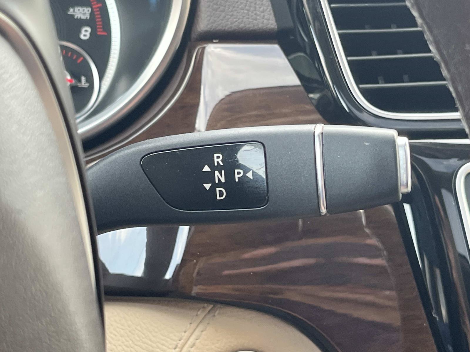 Used 2018 Polar White Mercedes-Benz GLE 350 image 45