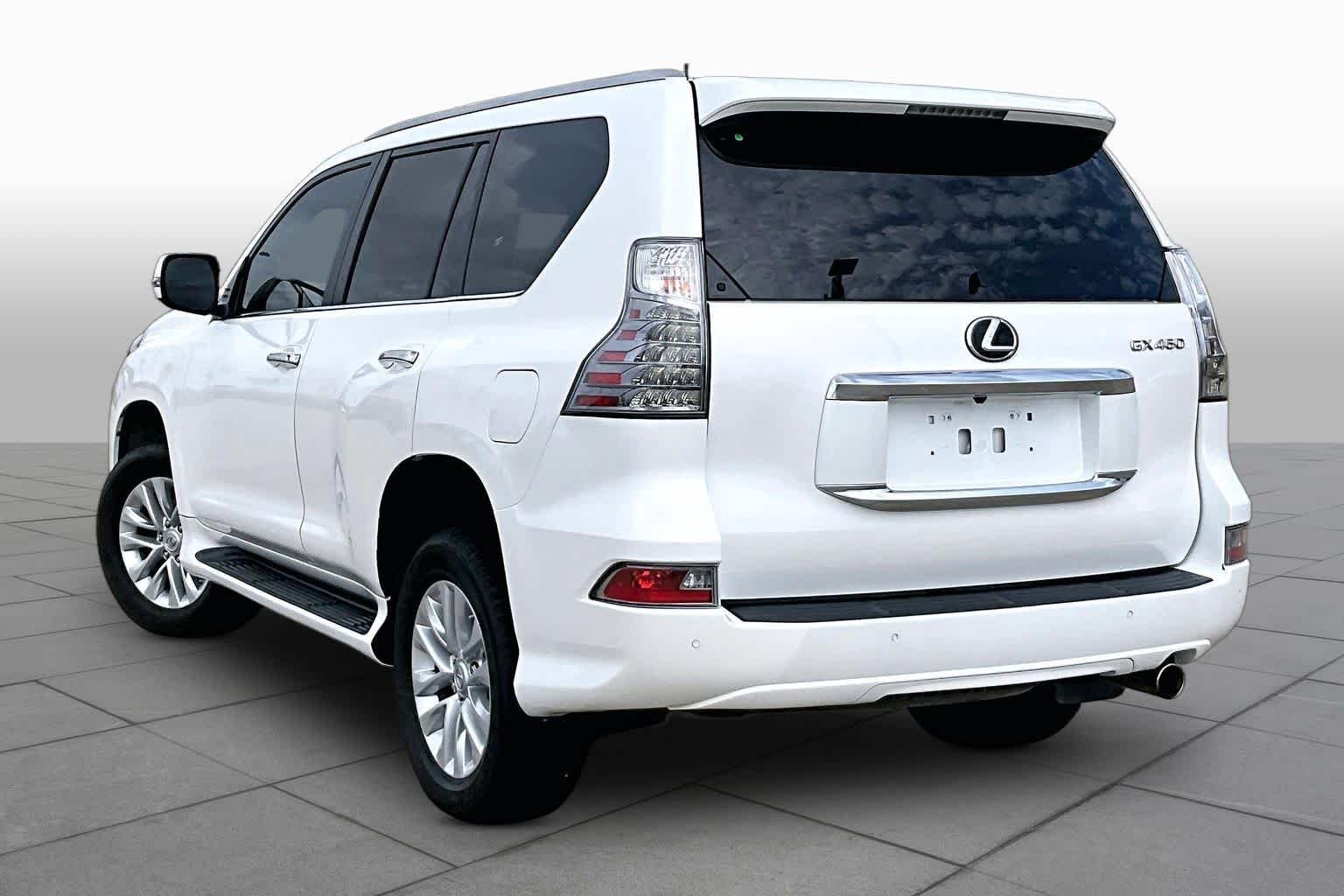 Used 2020 Starfire Pearl Lexus Premium image 12