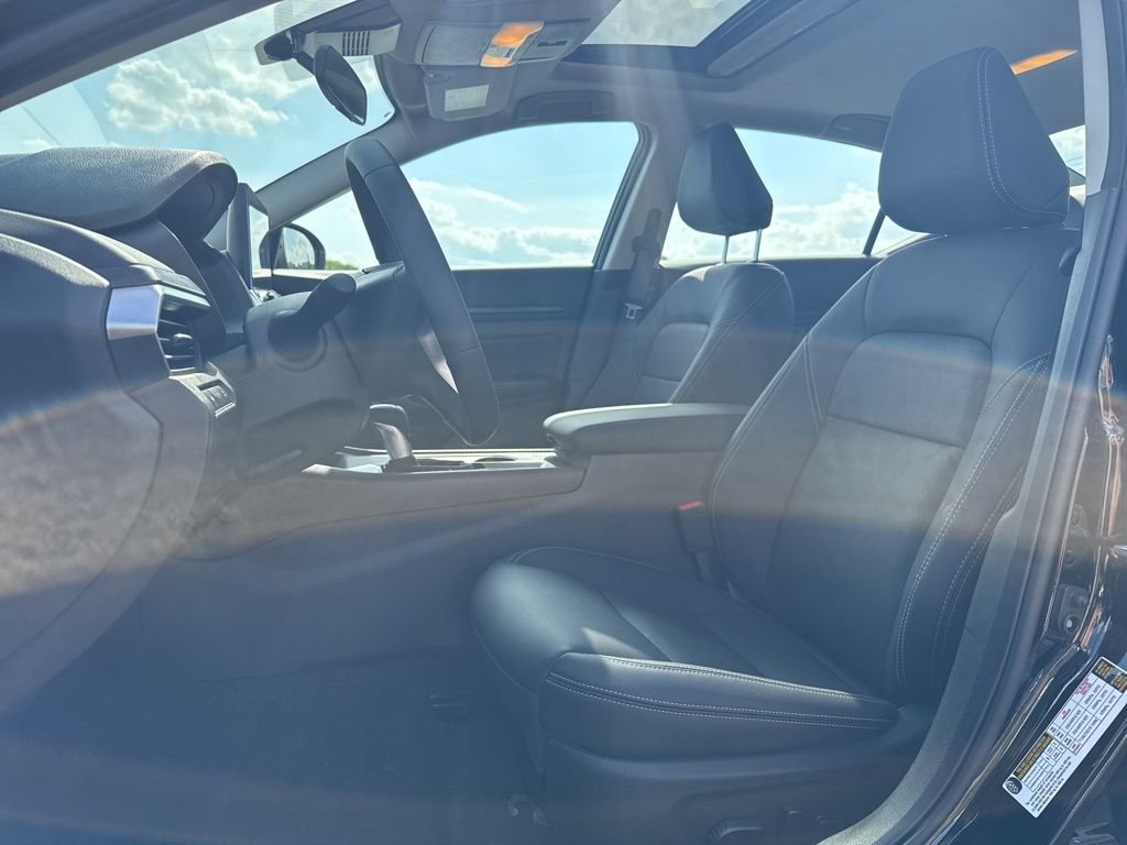 New 2026 Super Black Nissan SV image 11