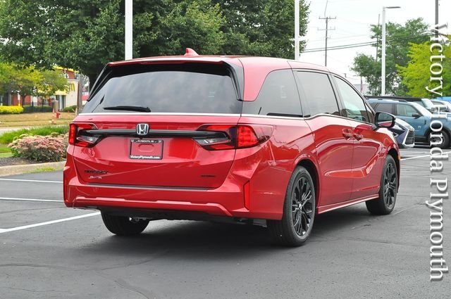 New 2026 Radiant Red Metallic II Honda Sport-L image 3