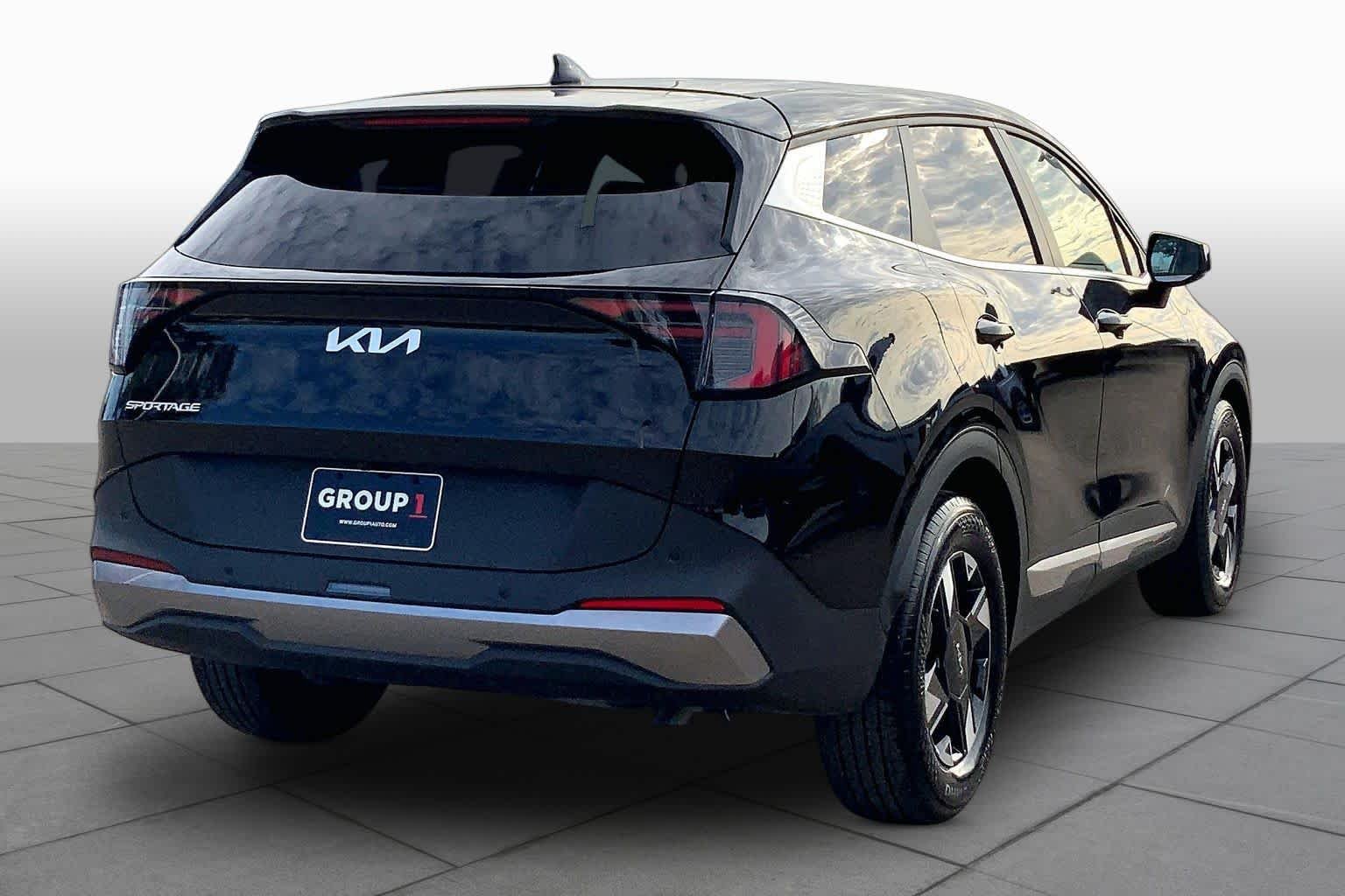 Used 2026 Ebony Black Kia LX image 13