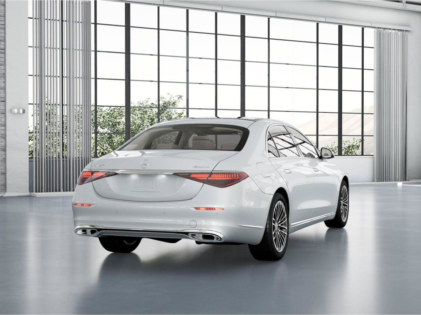New 2026 MANUFAKTUR Moonlight White Metallic Mercedes-Benz S 580 image 36