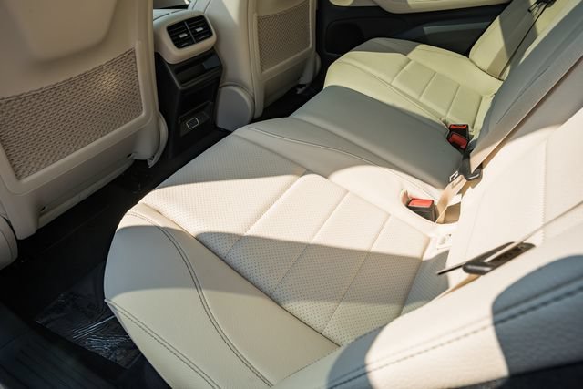New 2026 Polar White Mercedes-Benz GLE 450 image 78
