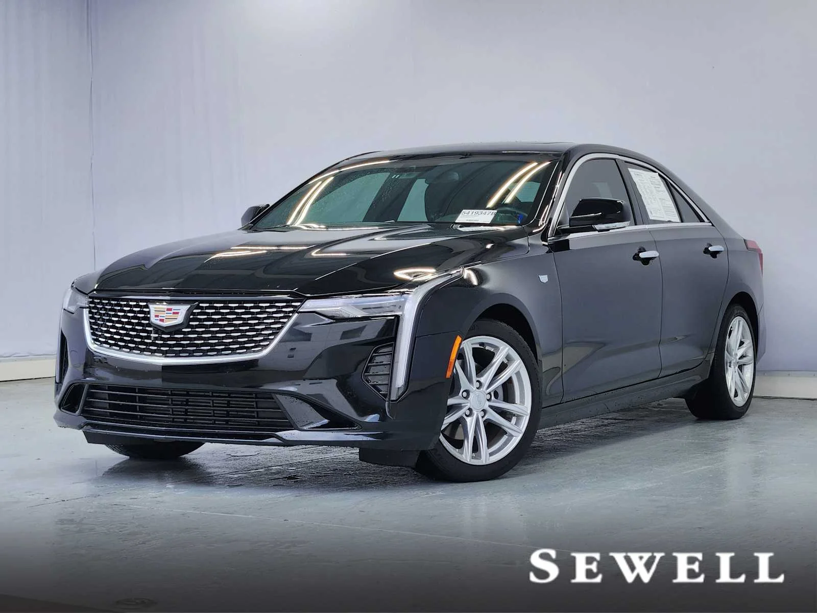 2024 Cadillac CT4 Luxury's photo