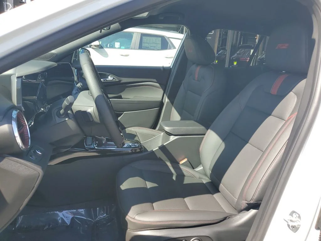 2026 Chevrolet Trax RS - Photo 18