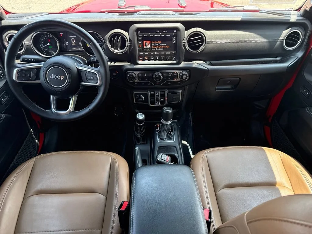 Used 2021 Red Jeep Unlimited Sahara image 12