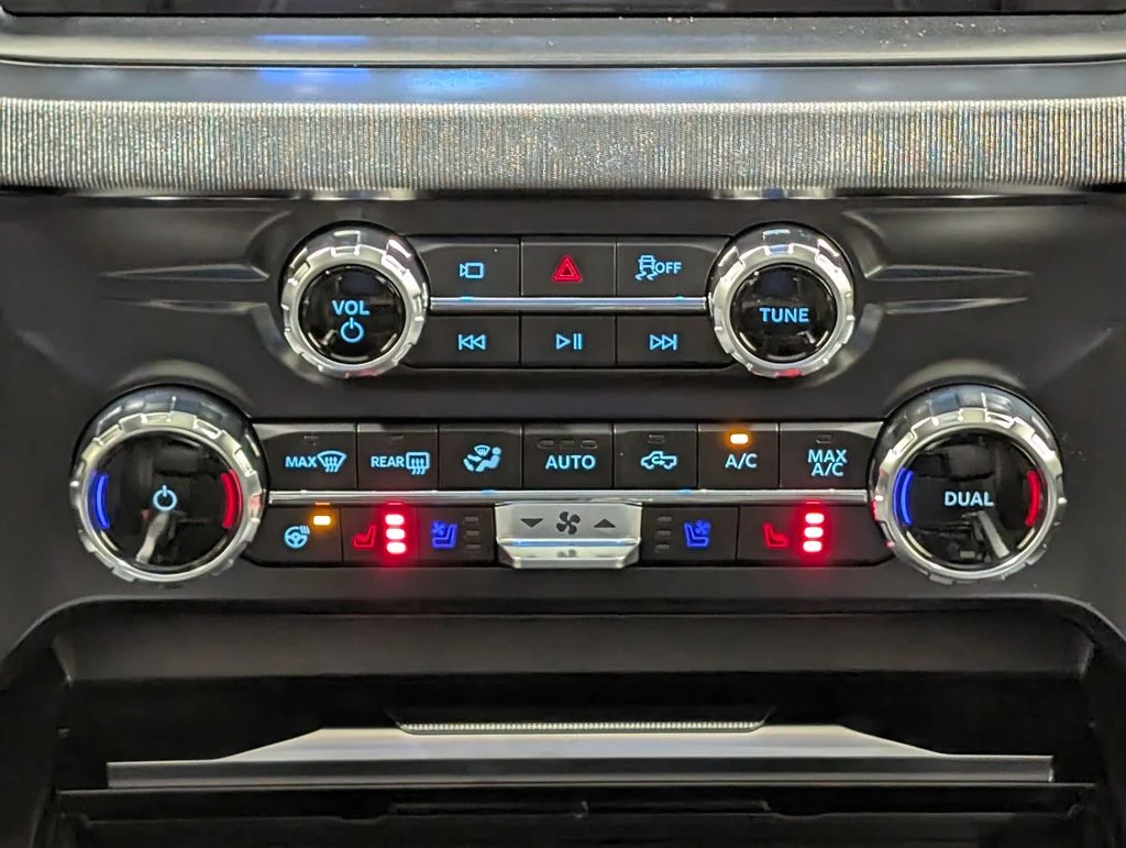 New 2026 Avalanche Ford F-350® Platinum® image 6