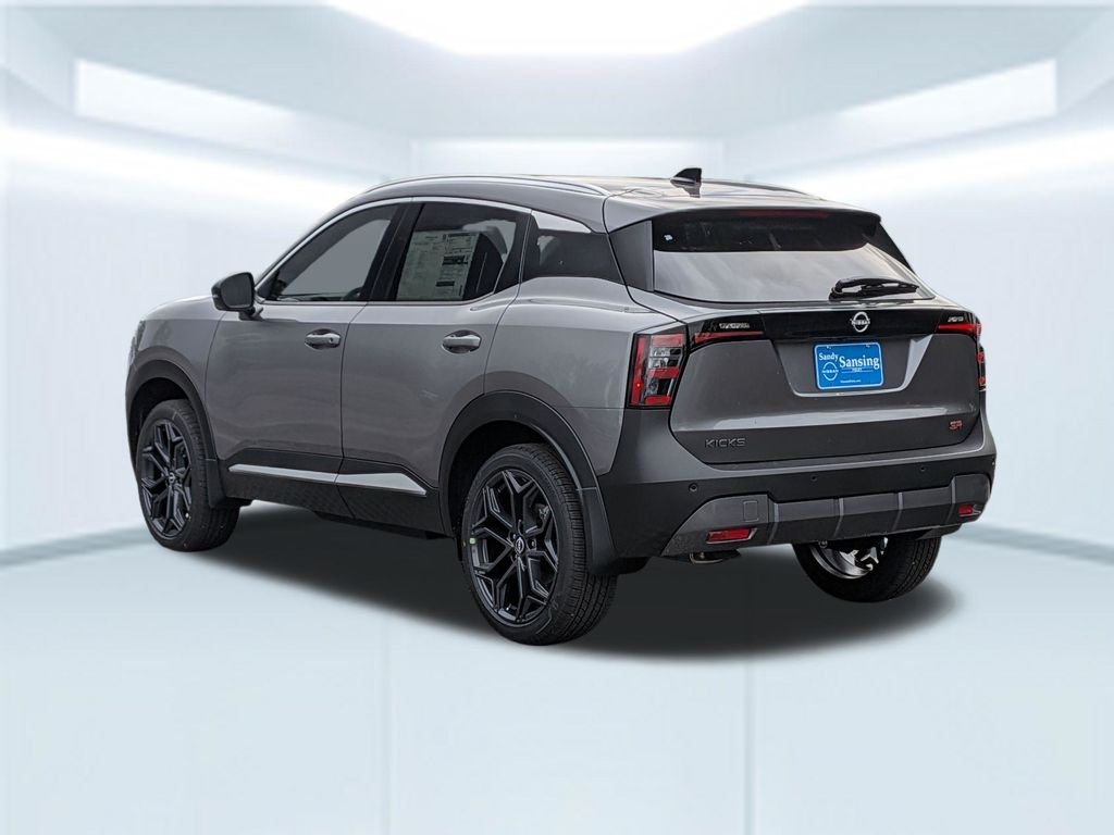 New 2026 Gray Nissan SR image 4