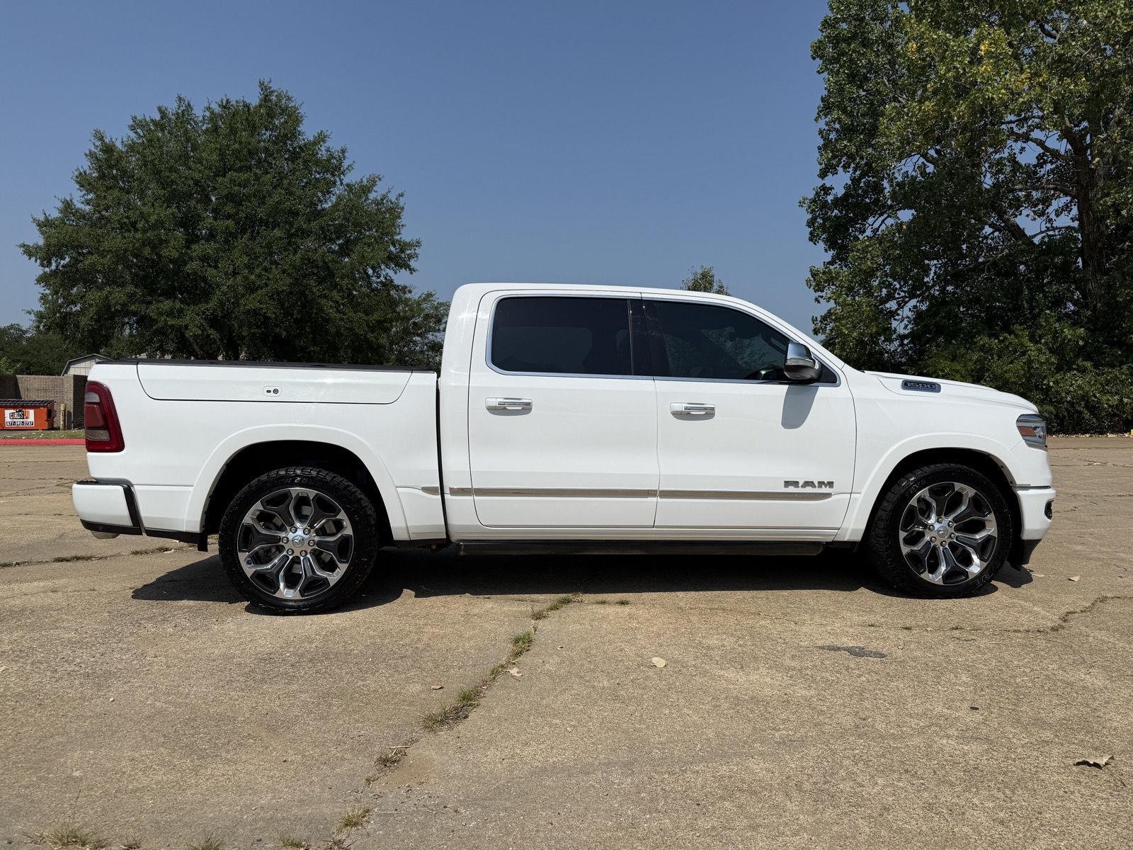Used 2021 Ivory White Tri-Coat Pearlcoat Ram Limited image 8