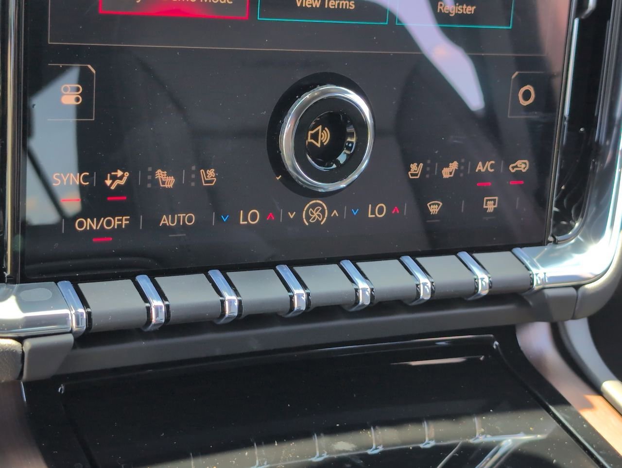 2026 GMC Yukon XL Denali - Photo 11