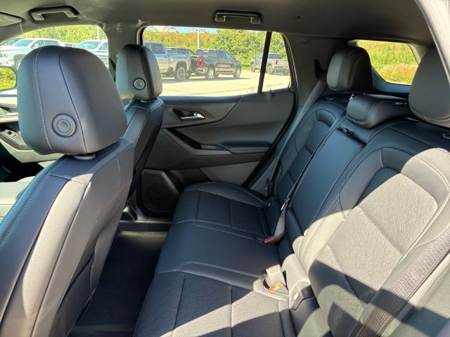 2027 Chevrolet Equinox LT - Photo 17