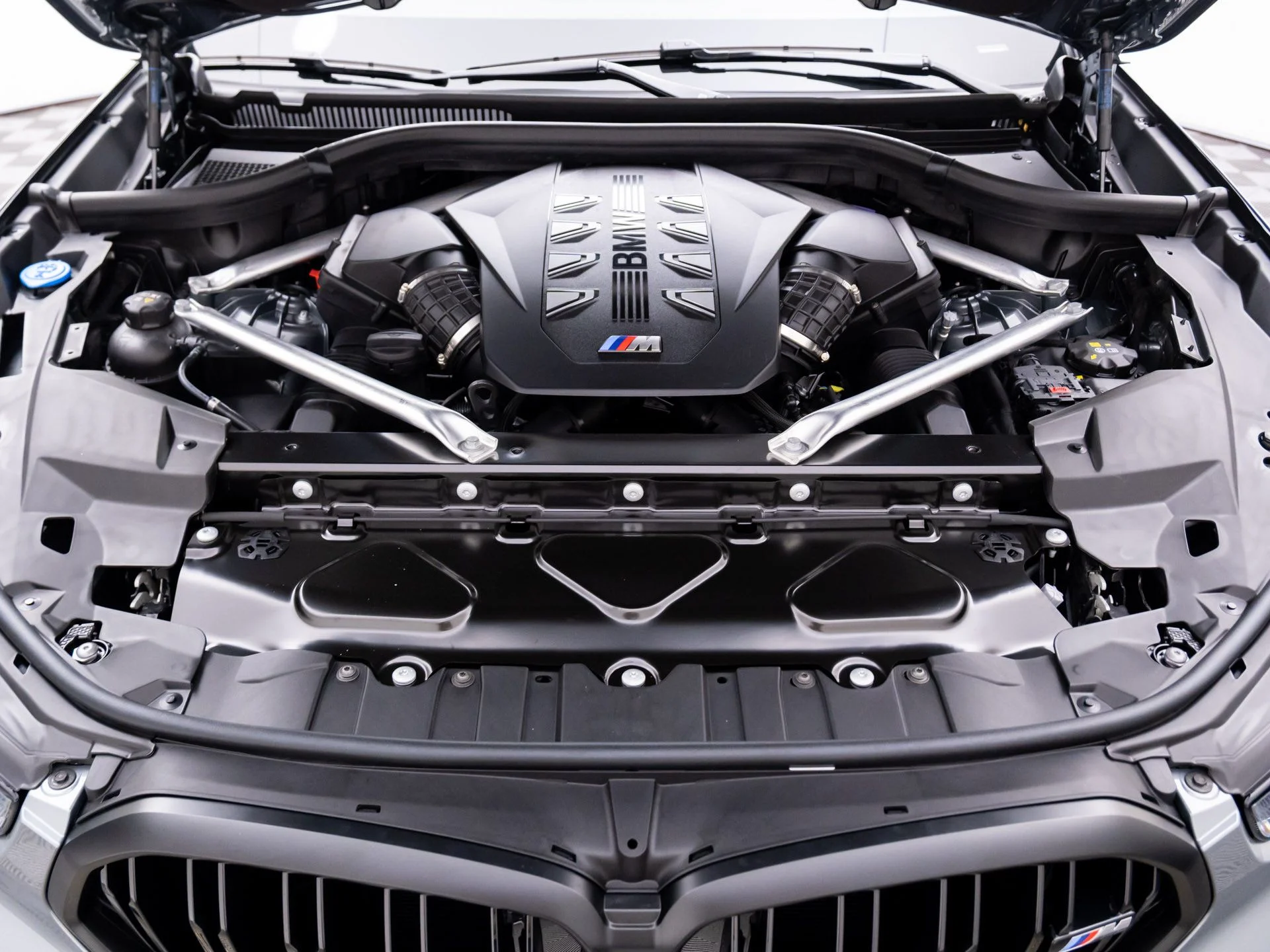 New 2026 Gray BMW M60i image 30