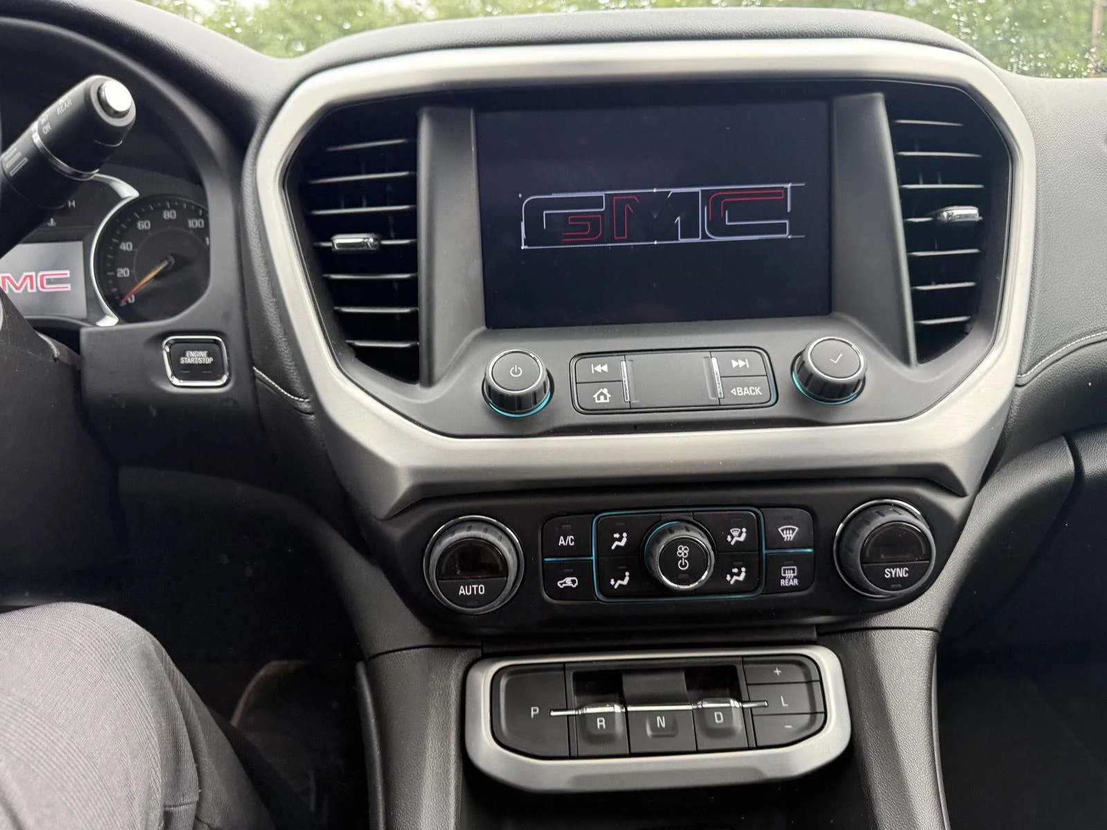Used 2023 Sterling Metallic GMC SLT image 15