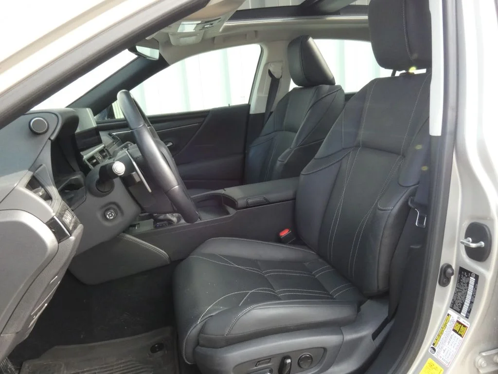 Used 2025 Beige Lexus 350 Luxury image 6
