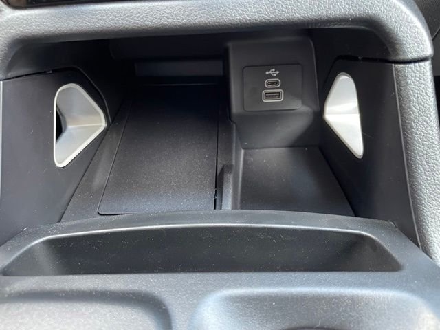 New 2025 CARB GRAY Ford Lariat image 29