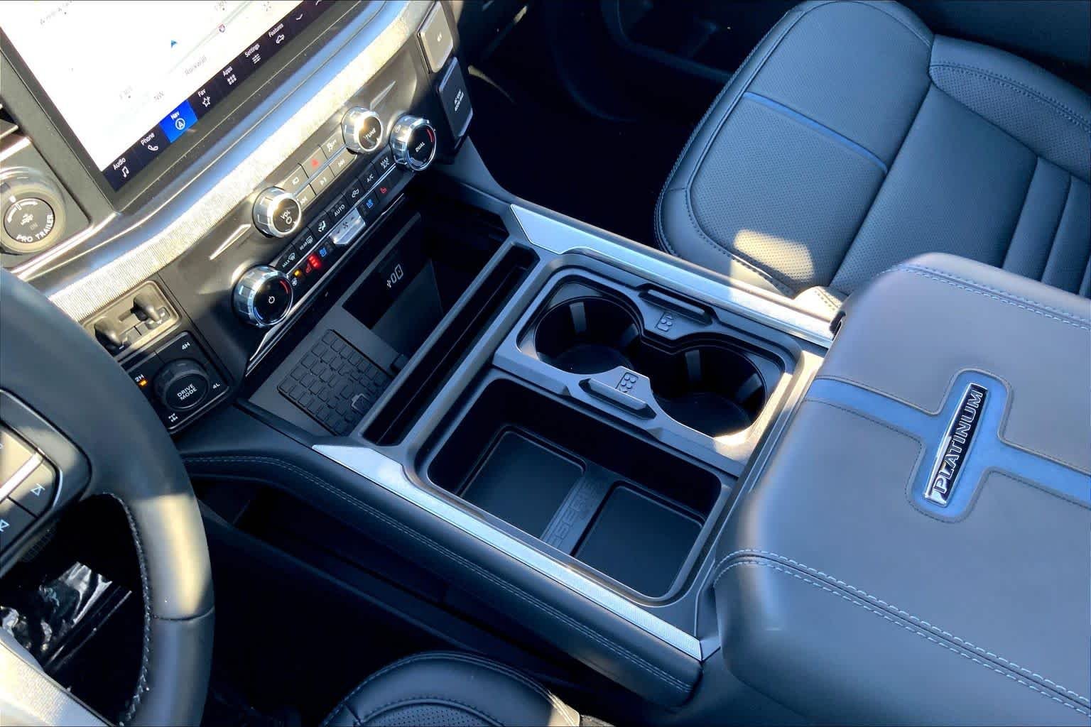 New 2026 Agate Black Metallic Ford F-250® Platinum® image 5