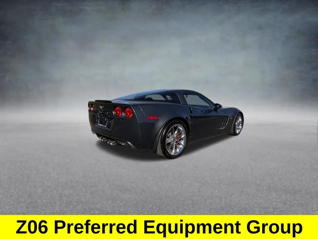 Used 2009 Gray Chevrolet Z06 image 4