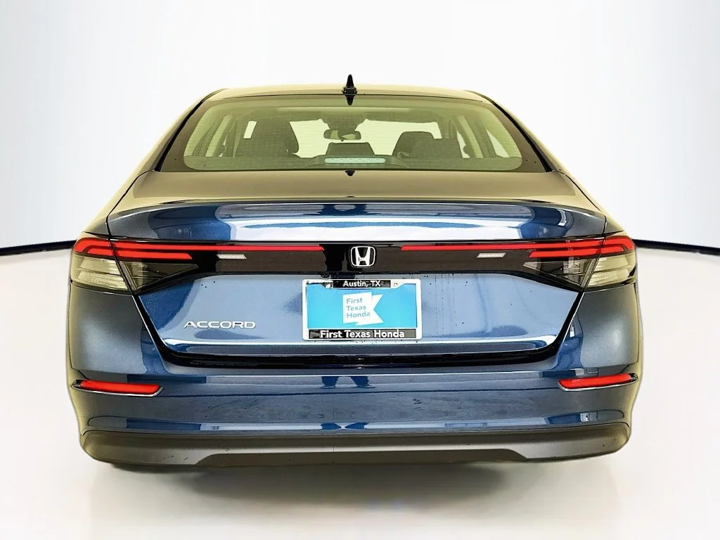 New 2026 Canyon River Blue Metallic Honda SE image 6