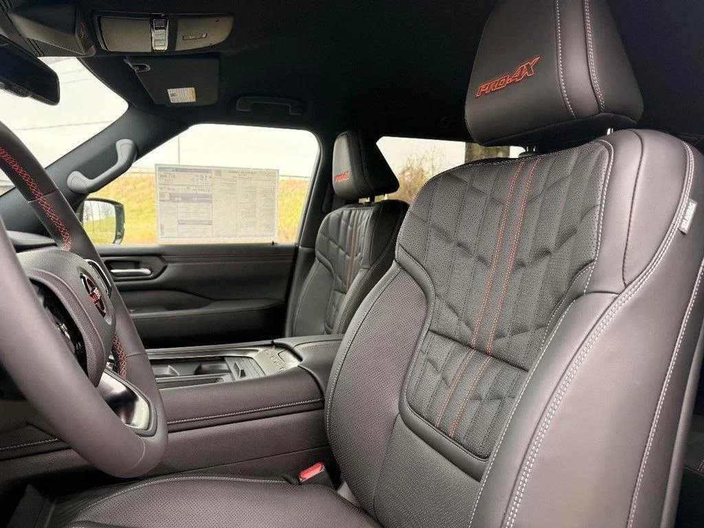 2026 Nissan Armada PRO-4X - Photo 20