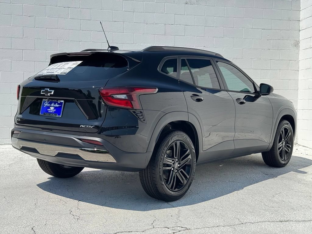 2026 Chevrolet Trax Activ - Photo 11