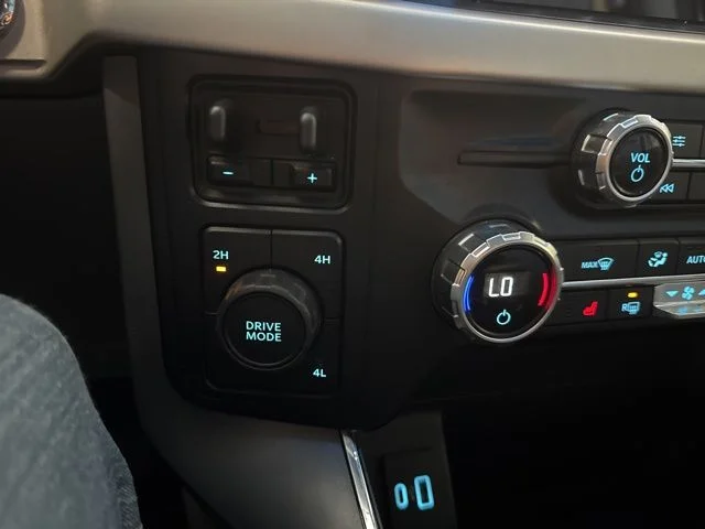 Used 2021 Gray Ford XLT image 25