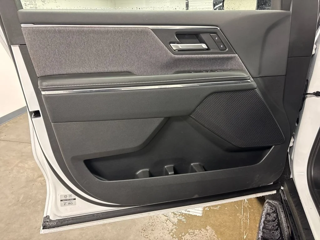 2026 GMC Sierra EV Elevation - Photo 21