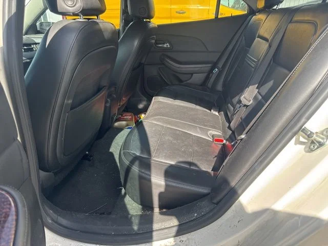 Used 2013 White Diamond Clearcoat Chevrolet LTZ image 13