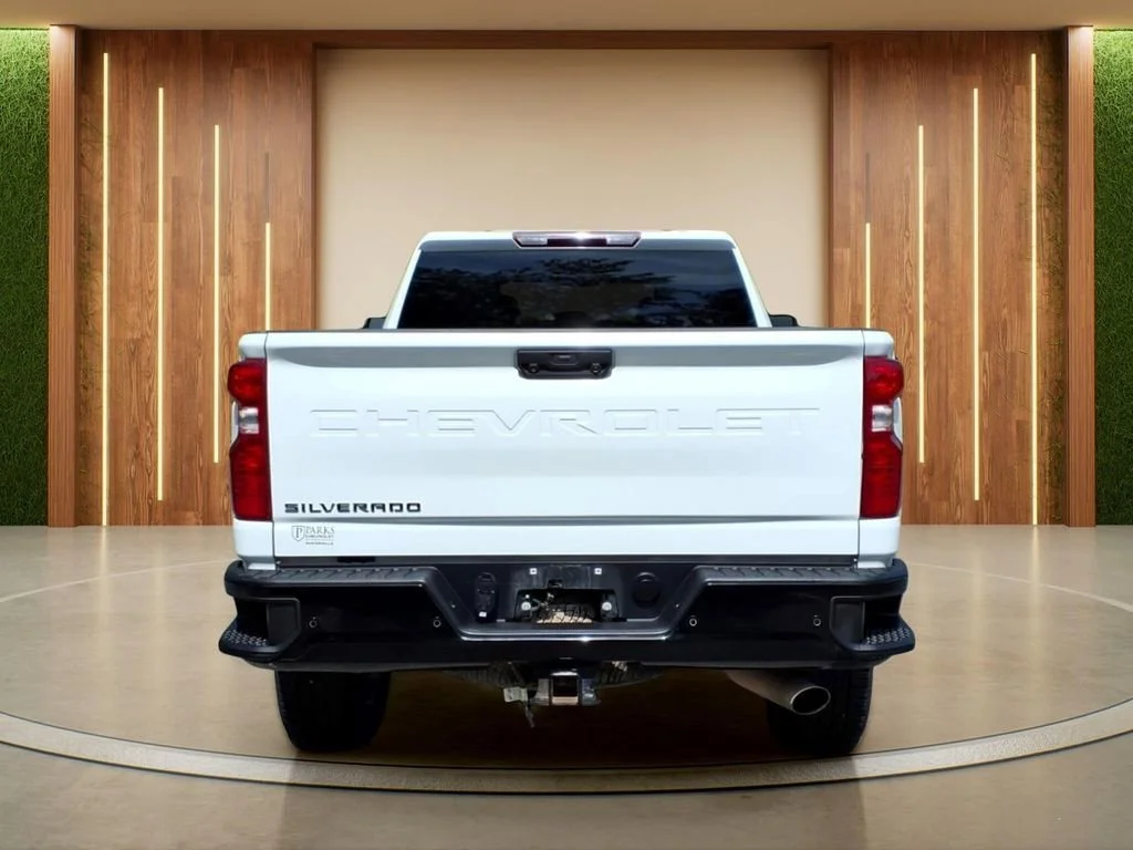 Used 2024 Summit White Chevrolet Custom image 30