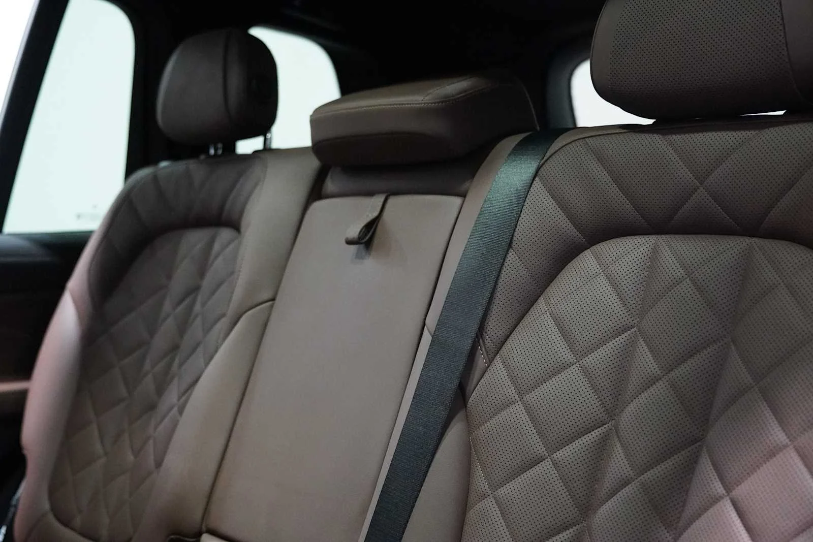 Certified Used 2024 Skyscraper Grey Metallic BMW xDrive40i image 19