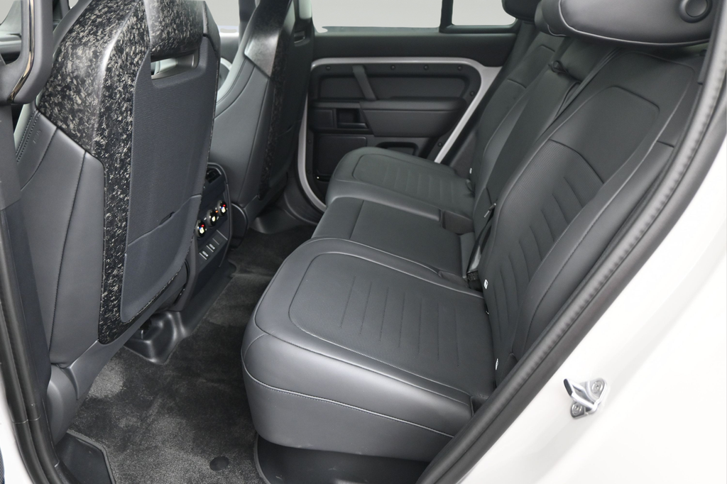 New 2026  Land Rover  OCTA image 5
